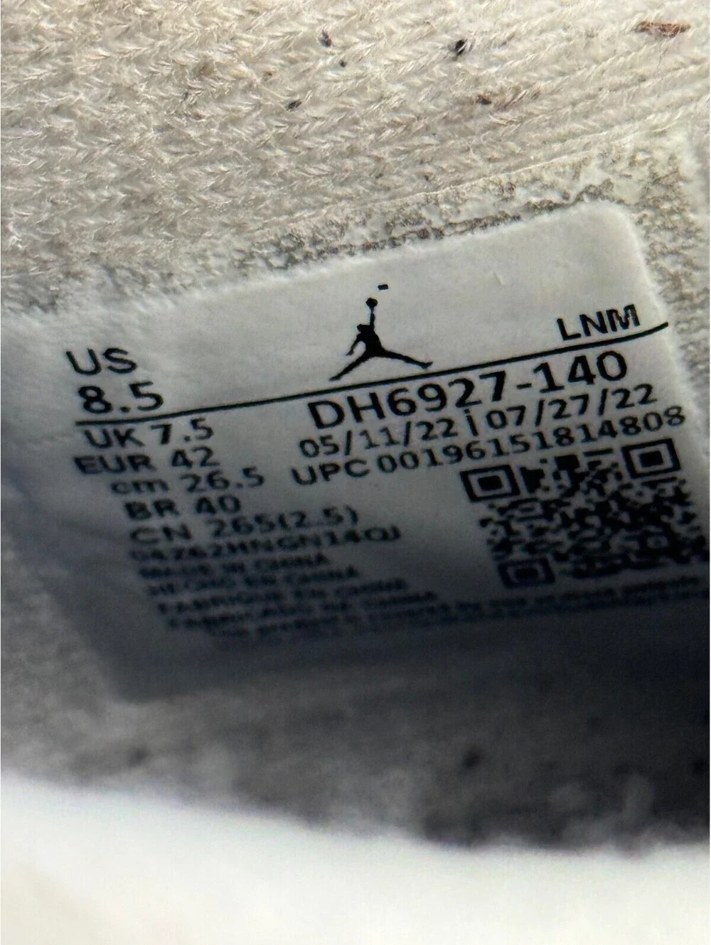 Size 8.5 - Jordan 4 Retro Mid Midnight Navy